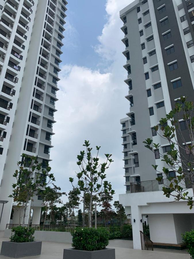 LuxStudio Tiara Imperio Bangi Exterior foto